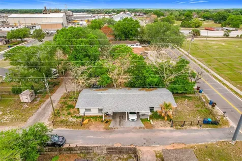 627 Washington Avenue Lake Wales FL 33853