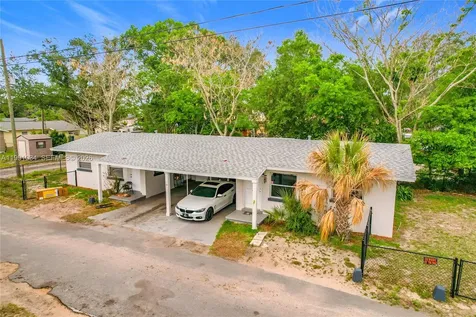 627 Washington Avenue Lake Wales FL 33853