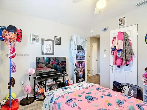 627 Washington Avenue Lake Wales FL 33853