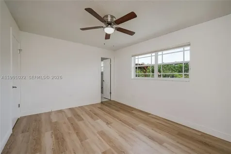 401 NW 83rd Way Pembroke Pines FL 33024