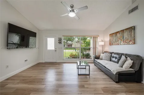 401 NW 83rd Way Pembroke Pines FL 33024