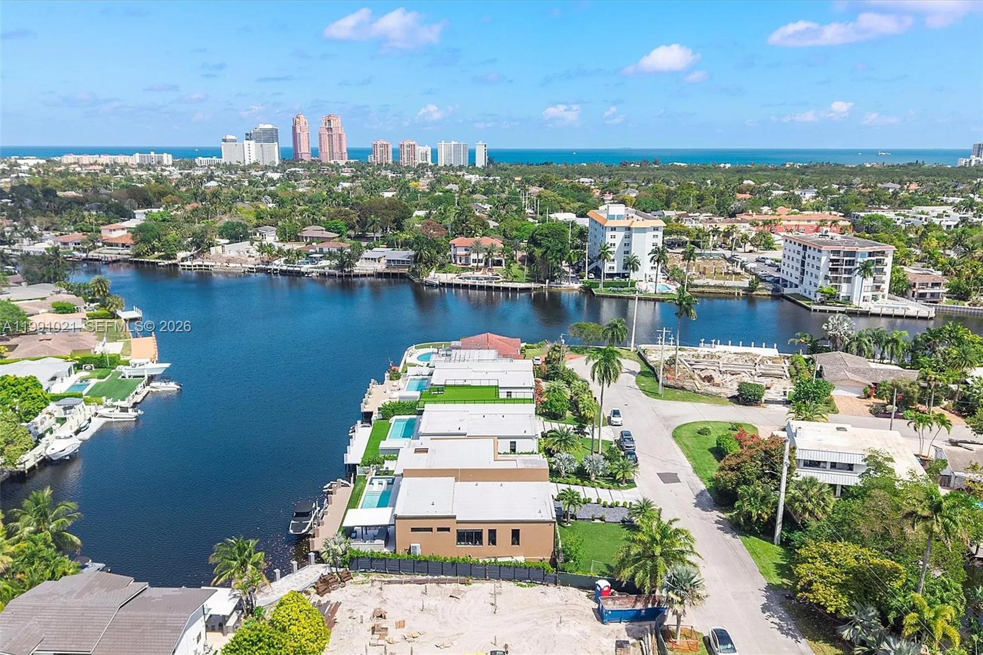 2215 NE 19th Street Fort Lauderdale FL 33305