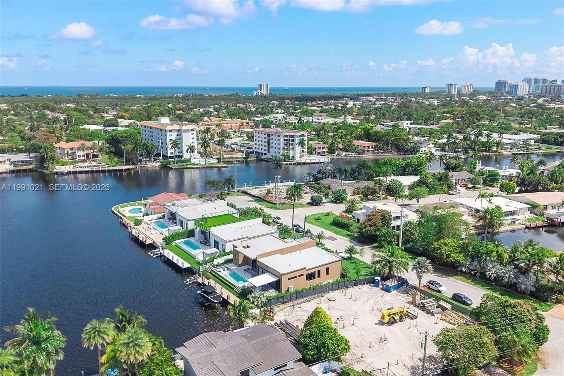 2215 NE 19th Street Fort Lauderdale FL 33305