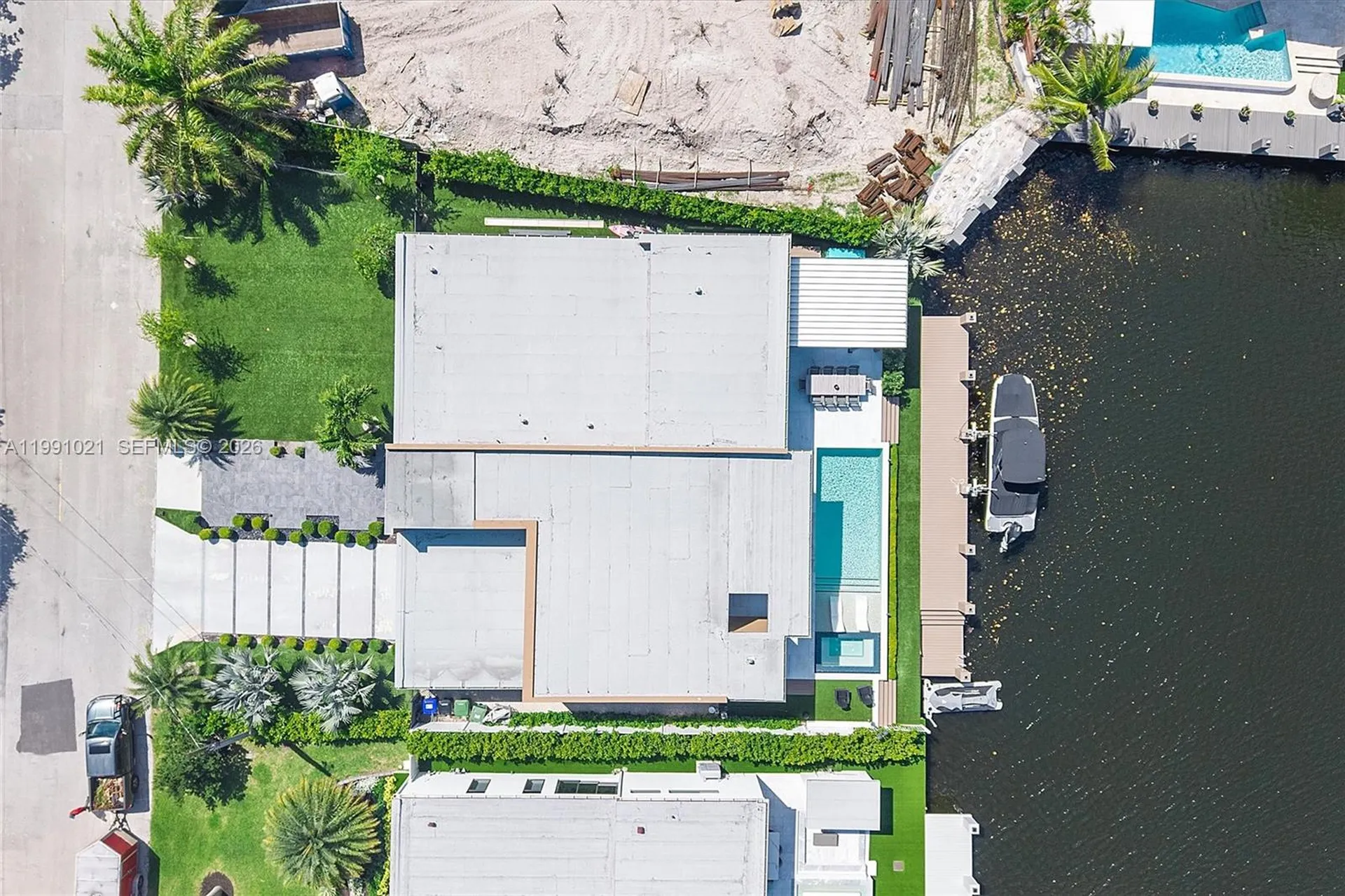 2215 NE 19th Street Fort Lauderdale FL 33305