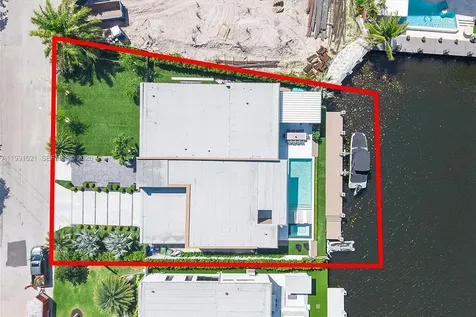 2215 NE 19th Street Fort Lauderdale FL 33305