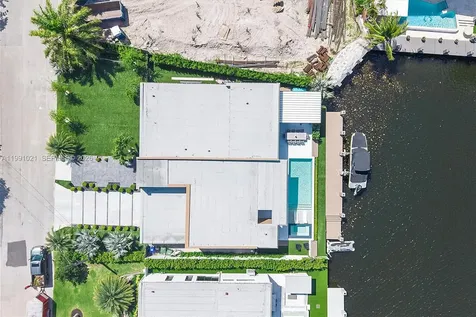 2215 NE 19th Street Fort Lauderdale FL 33305