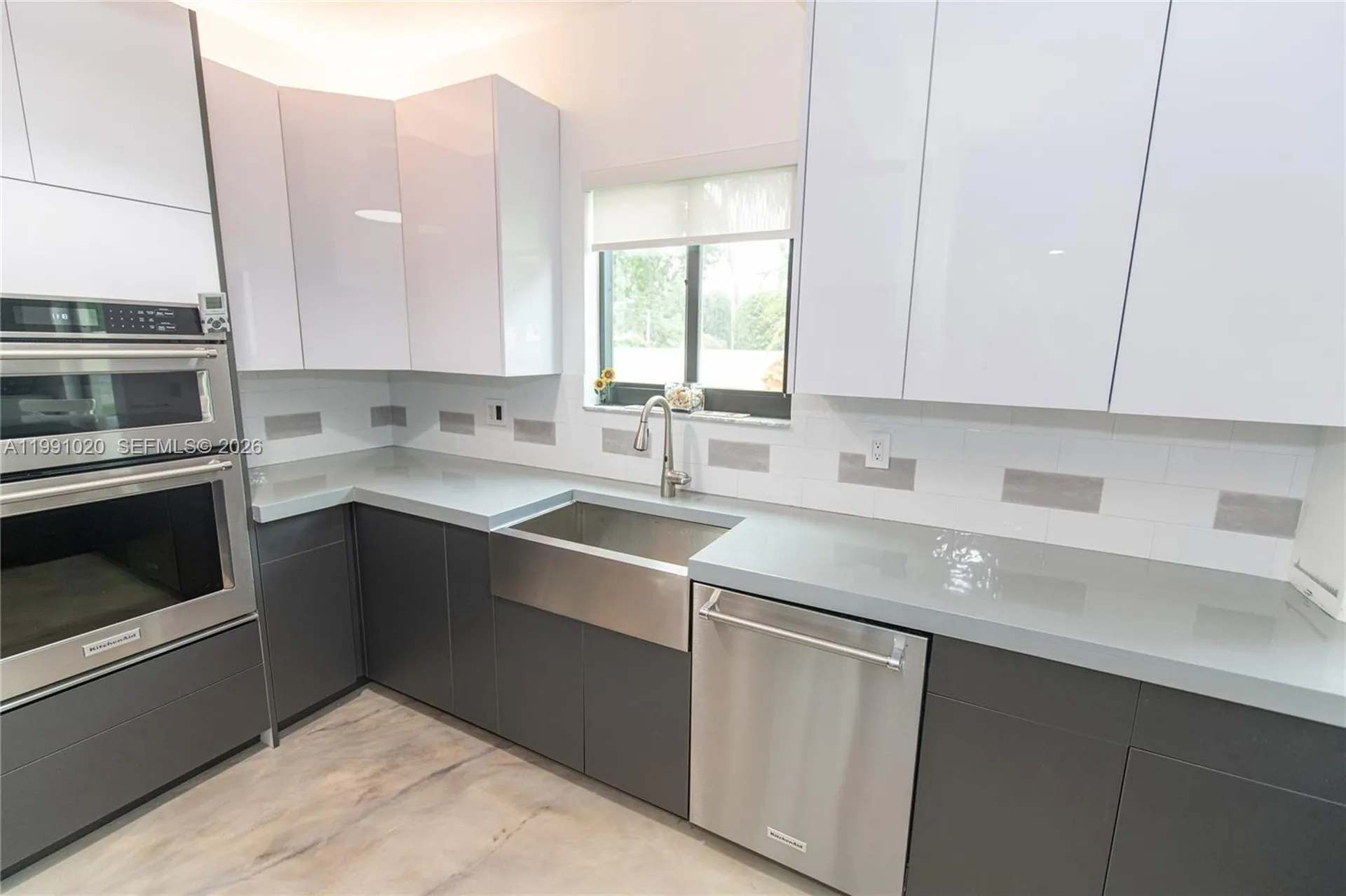 8694 Via Reale Boca Raton FL 33496