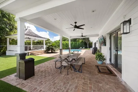 8521 SW 145th Street Palmetto Bay FL 33158