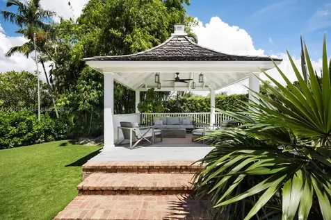 8521 SW 145th Street Palmetto Bay FL 33158