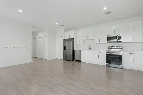 6140 SW 39th Street Miramar FL 33023