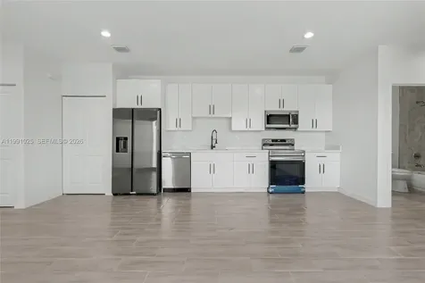 6140 SW 39th Street Miramar FL 33023