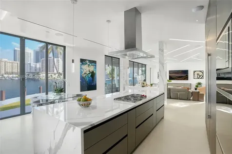 501 Palm Drive Hallandale Beach FL 33009