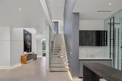 501 Palm Drive Hallandale Beach FL 33009