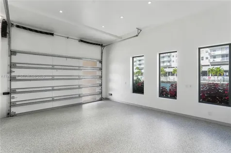 501 Palm Drive Hallandale Beach FL 33009