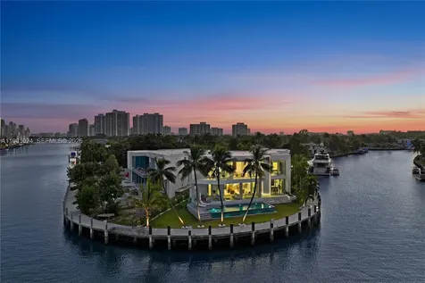 501 Palm Drive Hallandale Beach FL 33009