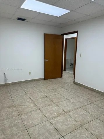 6995 NW 82nd Avenue Medley FL 33166