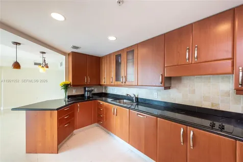 19400 Turnberry Way Aventura FL 33180
