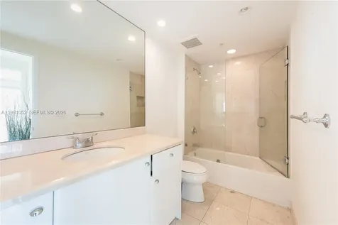 19400 Turnberry Way Aventura FL 33180