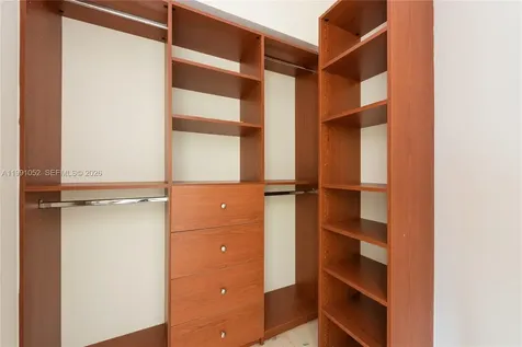 19400 Turnberry Way Aventura FL 33180