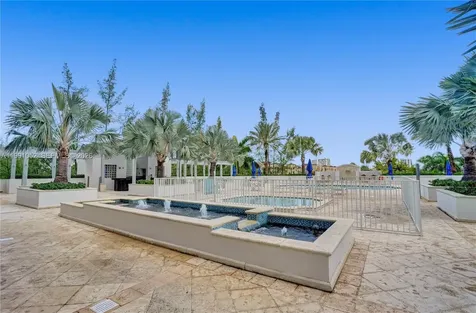 19400 Turnberry Way Aventura FL 33180