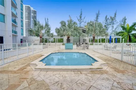 19400 Turnberry Way Aventura FL 33180