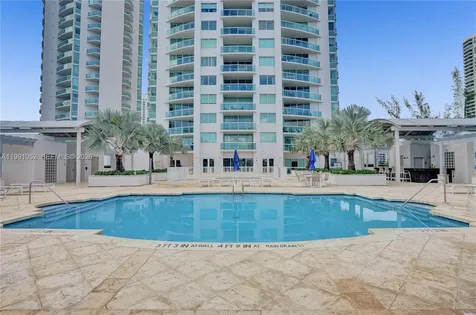 19400 Turnberry Way Aventura FL 33180
