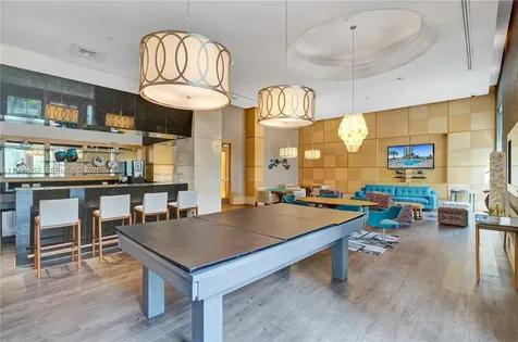 19400 Turnberry Way Aventura FL 33180