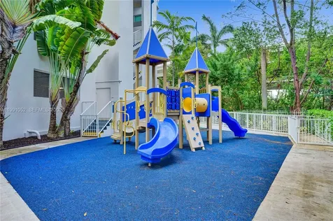 19400 Turnberry Way Aventura FL 33180