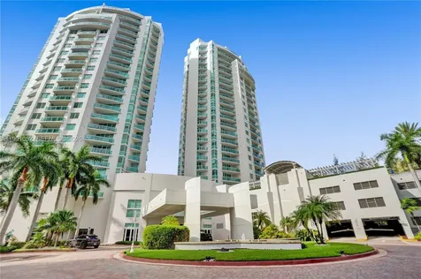 19400 Turnberry Way Aventura FL 33180