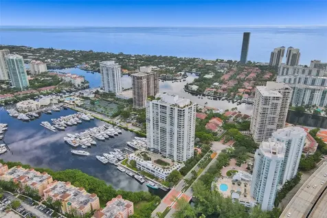 19400 Turnberry Way Aventura FL 33180