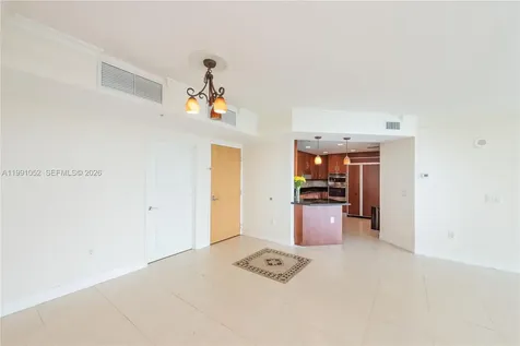 19400 Turnberry Way Aventura FL 33180