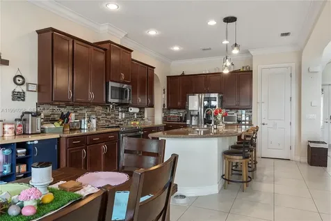 11332 SW 12th Street Pembroke Pines FL 33025
