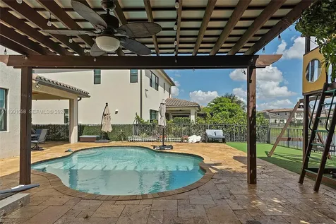 11332 SW 12th Street Pembroke Pines FL 33025
