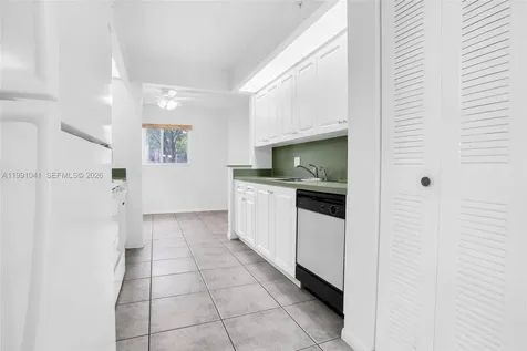 900 SW 142nd Avenue Pembroke Pines FL 33027