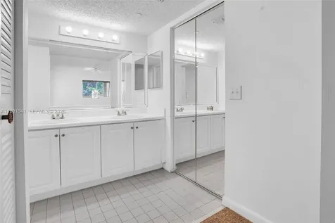 900 SW 142nd Avenue Pembroke Pines FL 33027