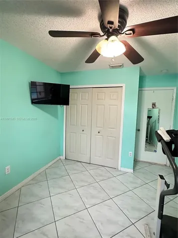 15318 SW 41st Terrace Miami FL 33185