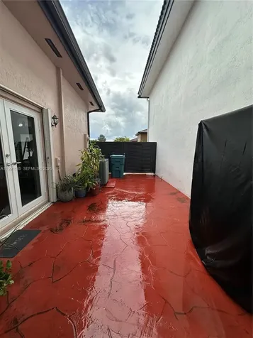 15318 SW 41st Terrace Miami FL 33185