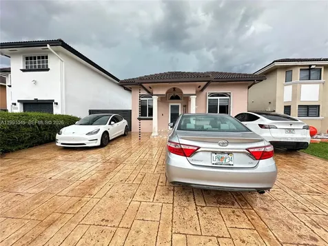 15318 SW 41st Terrace Miami FL 33185