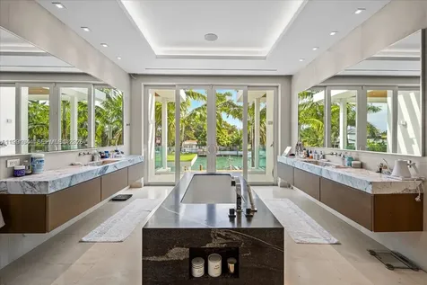 3465 N Meridian Avenue Miami Beach FL 33140