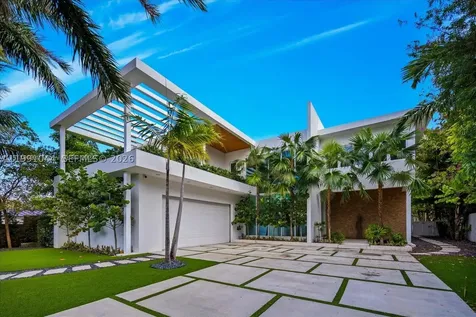 3465 N Meridian Avenue Miami Beach FL 33140