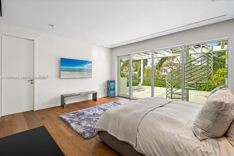 3465 N Meridian Avenue Miami Beach FL 33140