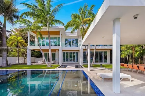 3465 N Meridian Avenue Miami Beach FL 33140