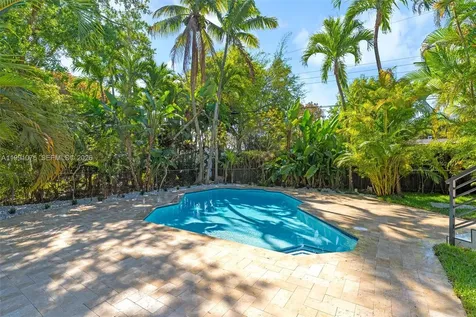 7920 SW 132nd Street Pinecrest FL 33156