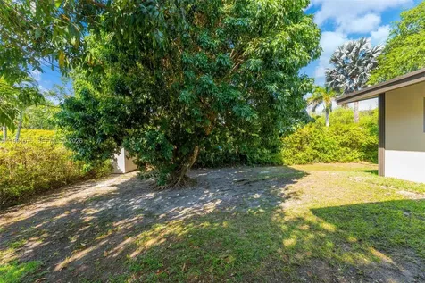7920 SW 132nd Street Pinecrest FL 33156