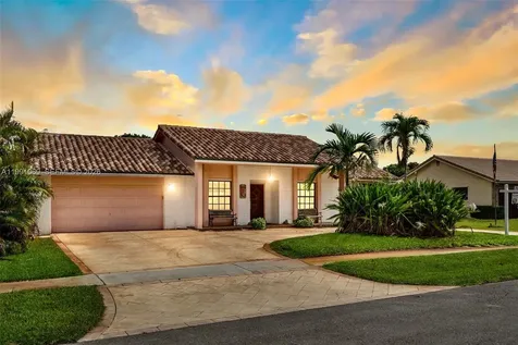 5171 SW 20th Street Plantation FL 33317