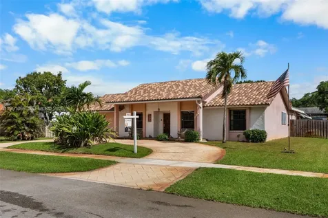 5171 SW 20th Street Plantation FL 33317