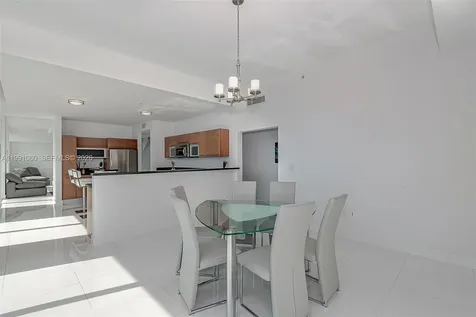 244 Biscayne Boulevard Miami FL 33132