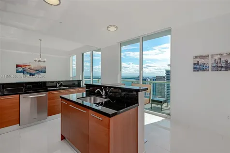 244 Biscayne Boulevard Miami FL 33132