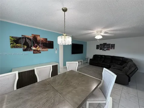 5300 Washington Street Hollywood FL 33021