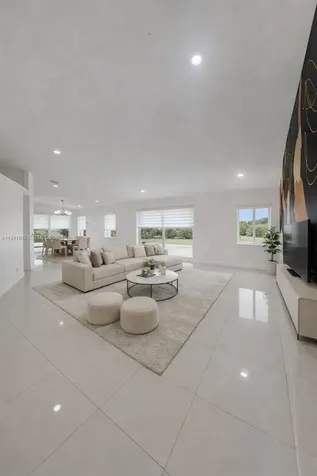 19227 NW 22nd Street Pembroke Pines FL 33029